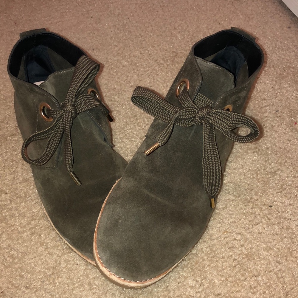 Kate Spade green booties